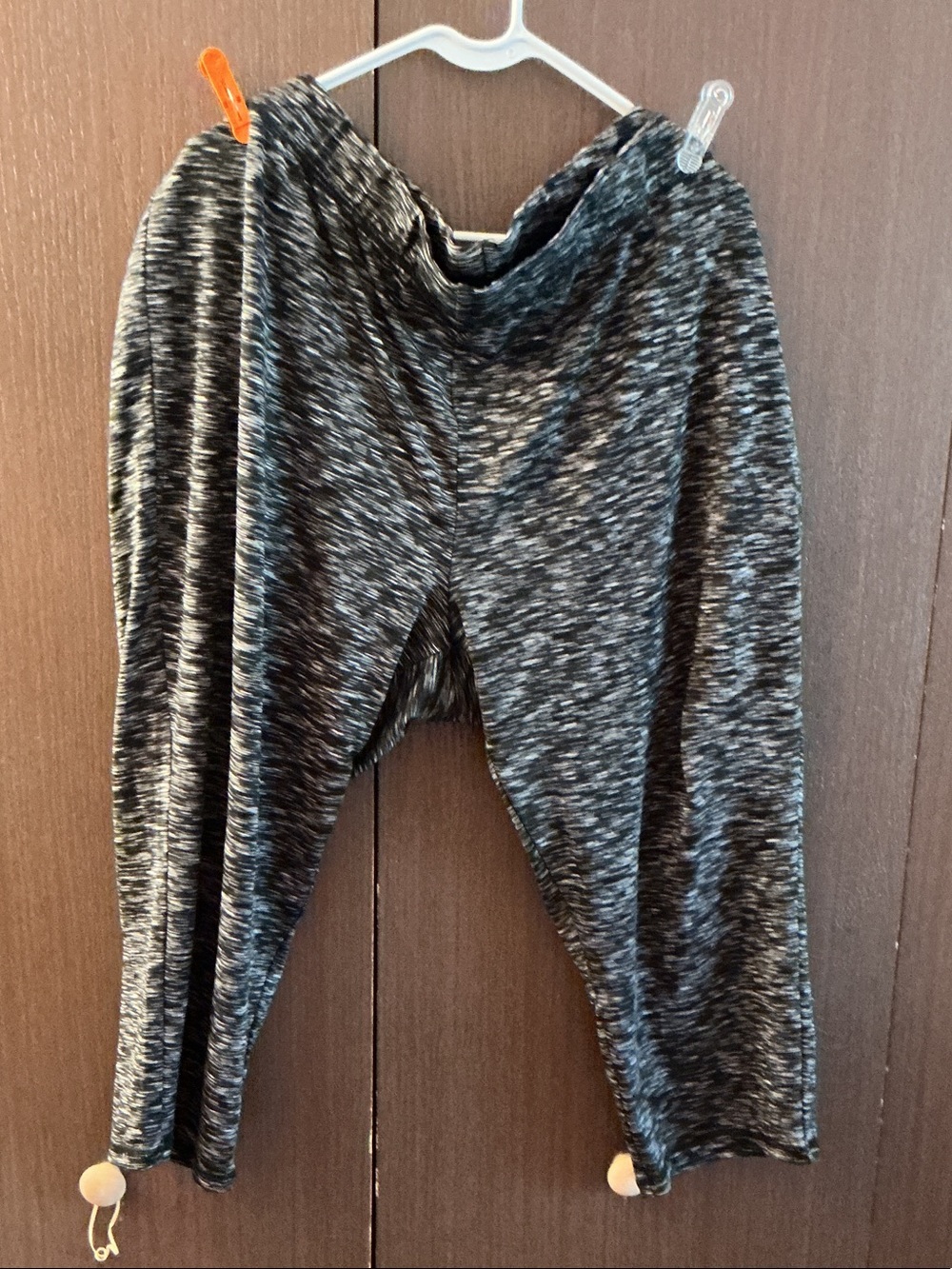 Livi Active Heathered Black & Gray Leggings